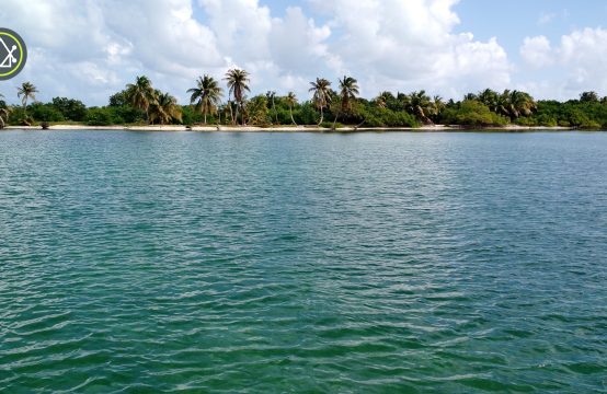 PI0023 &#8211; 16 Acres Turneffe Caye