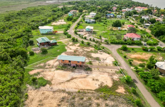 PH0038-Belize Beach Retreat: 2-Bedroom Luxury Home in Hopkins Village