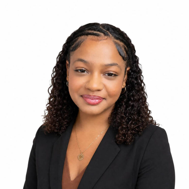 Jayah Ferrel 8 Jayah Ferrel - Prime Belize Office Assistant & Real Estate Professional